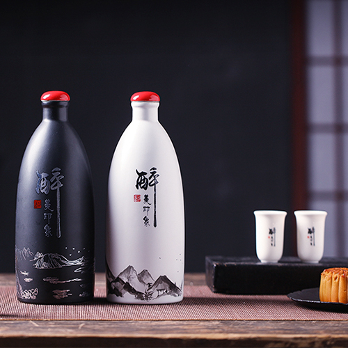 <b>陶瓷酒具草草视频播放器APP下载 黑白套装</b>