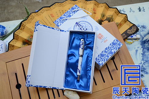 陶瓷草草视频播放器APP下载笔